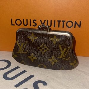 louis vuitton handbolsas saks